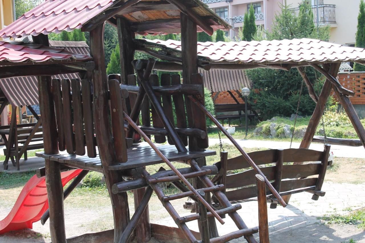 Отель Zakarpattya Поляна-14